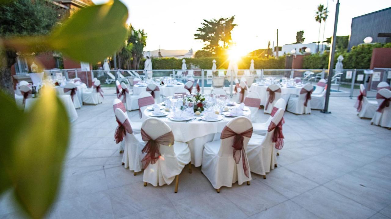 Alborán Algeciras Hotel Exterior foto